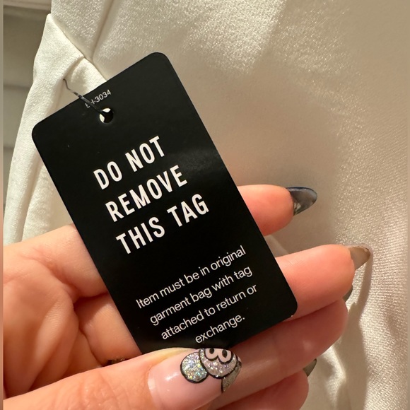 Asymmetrical Strapless Back Bow Midi Dress with Train - Picture 6 of 8